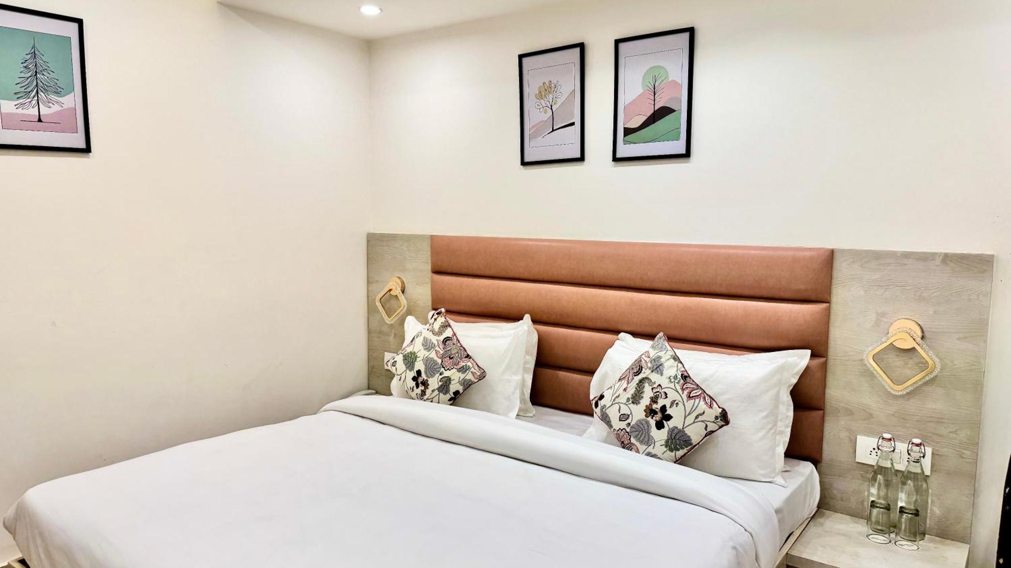 Wabi Sabi Stays - Pride Inn มัสซูรี ภายนอก รูปภาพ